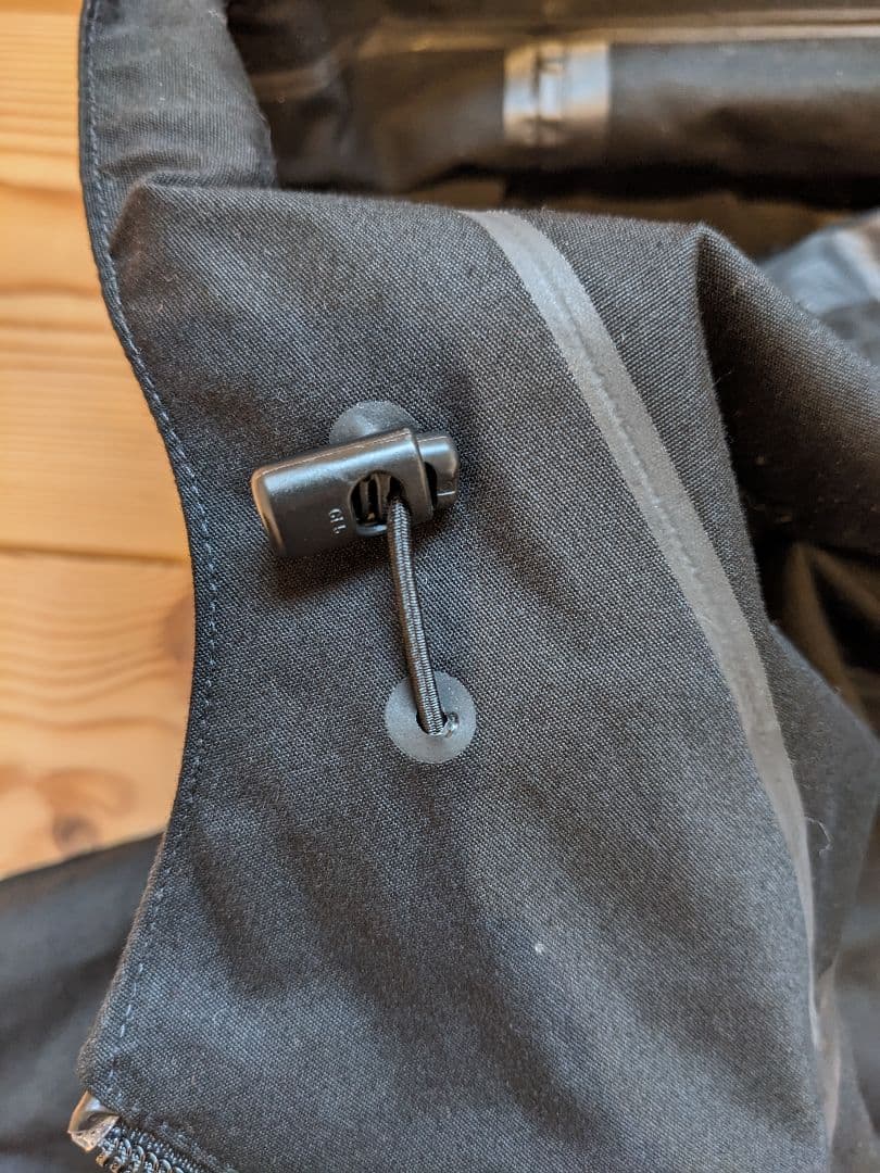 ✨️未使用✨️新品✨️POLEWARDS 黒 フード付きジャケット XL