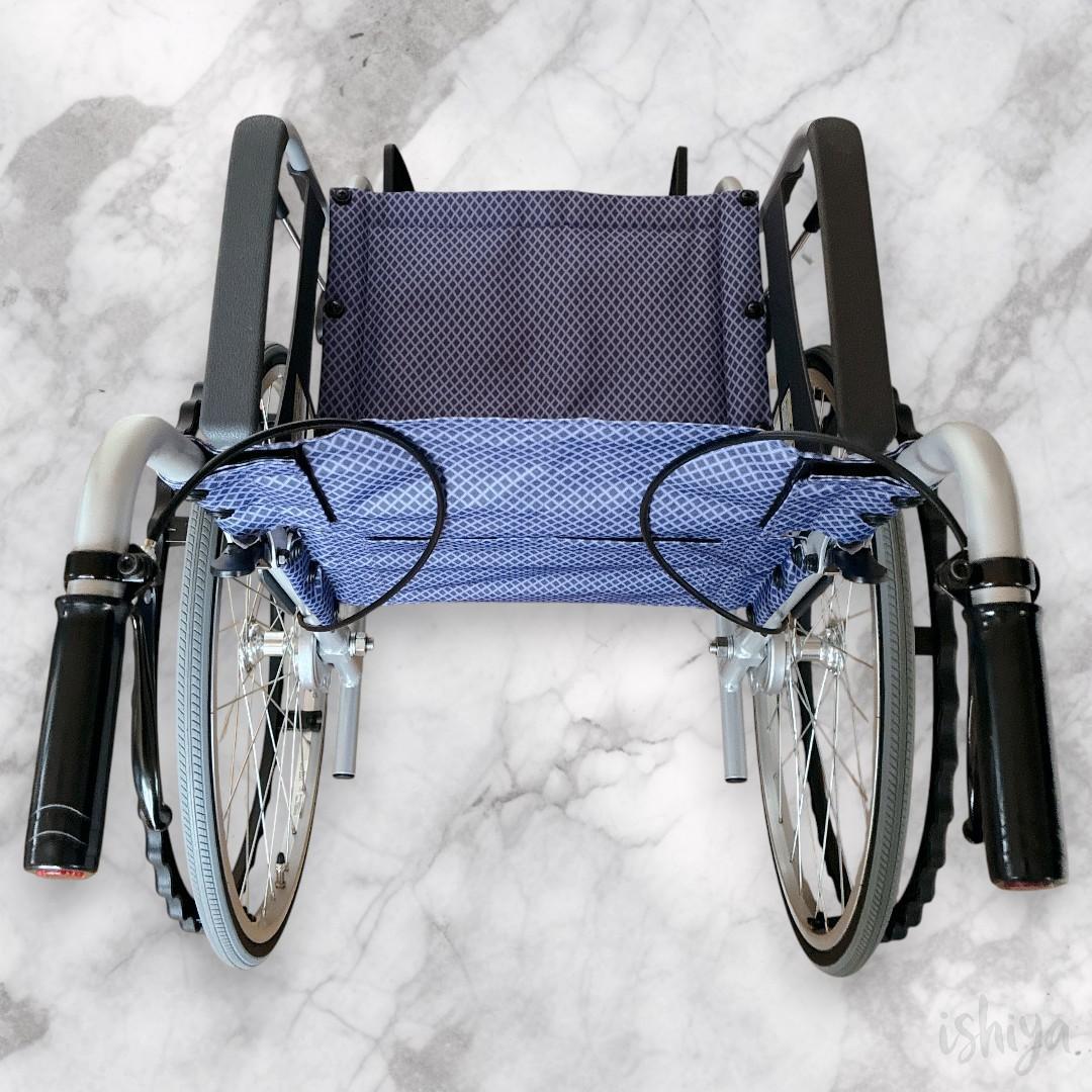 【軽量車いす】 カワムラサイクル ふわりす KF22-40SB 自走式