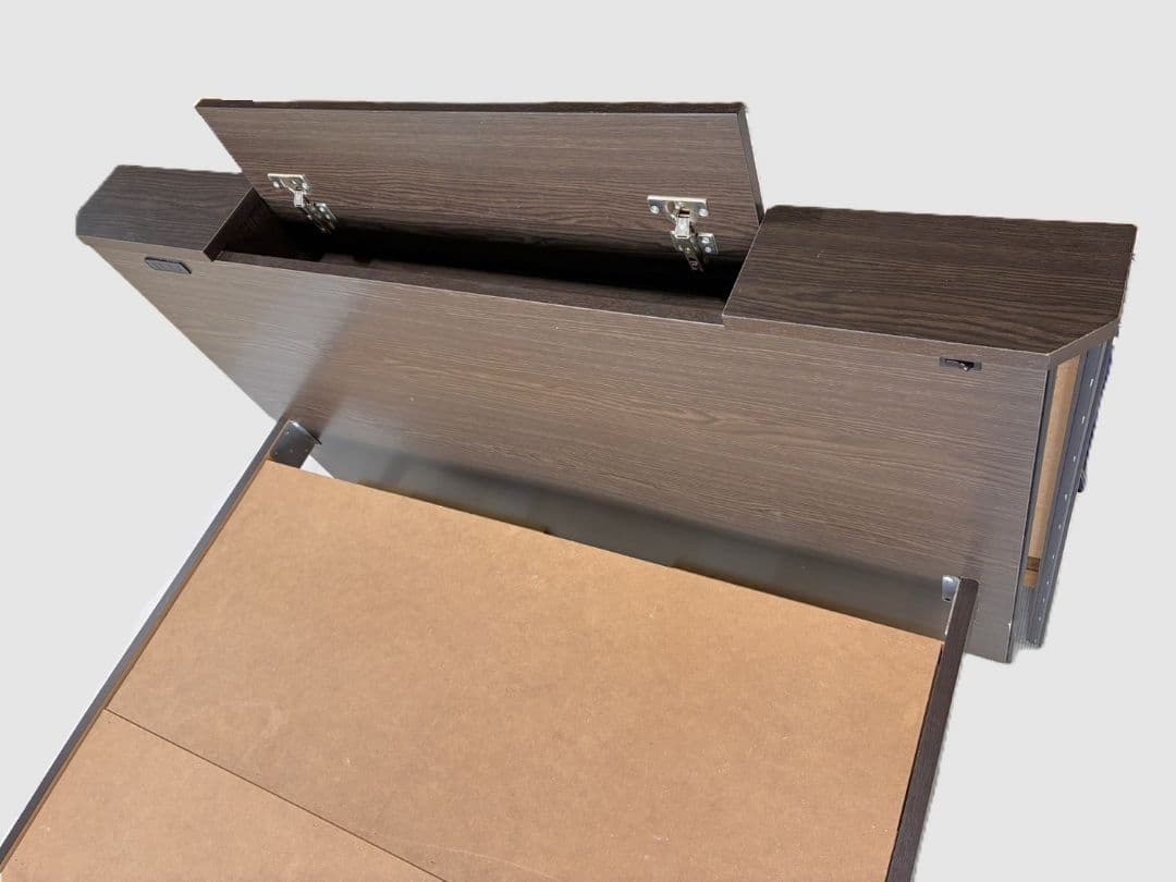 【現地引取OK】セミダブル コンセント,ライト,引き出し付き