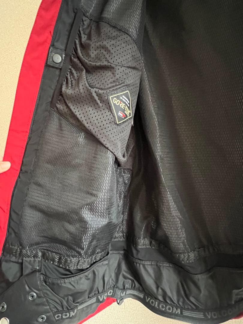 ボルコム スノーボードウェア ゴアテックス Lゴア レッド