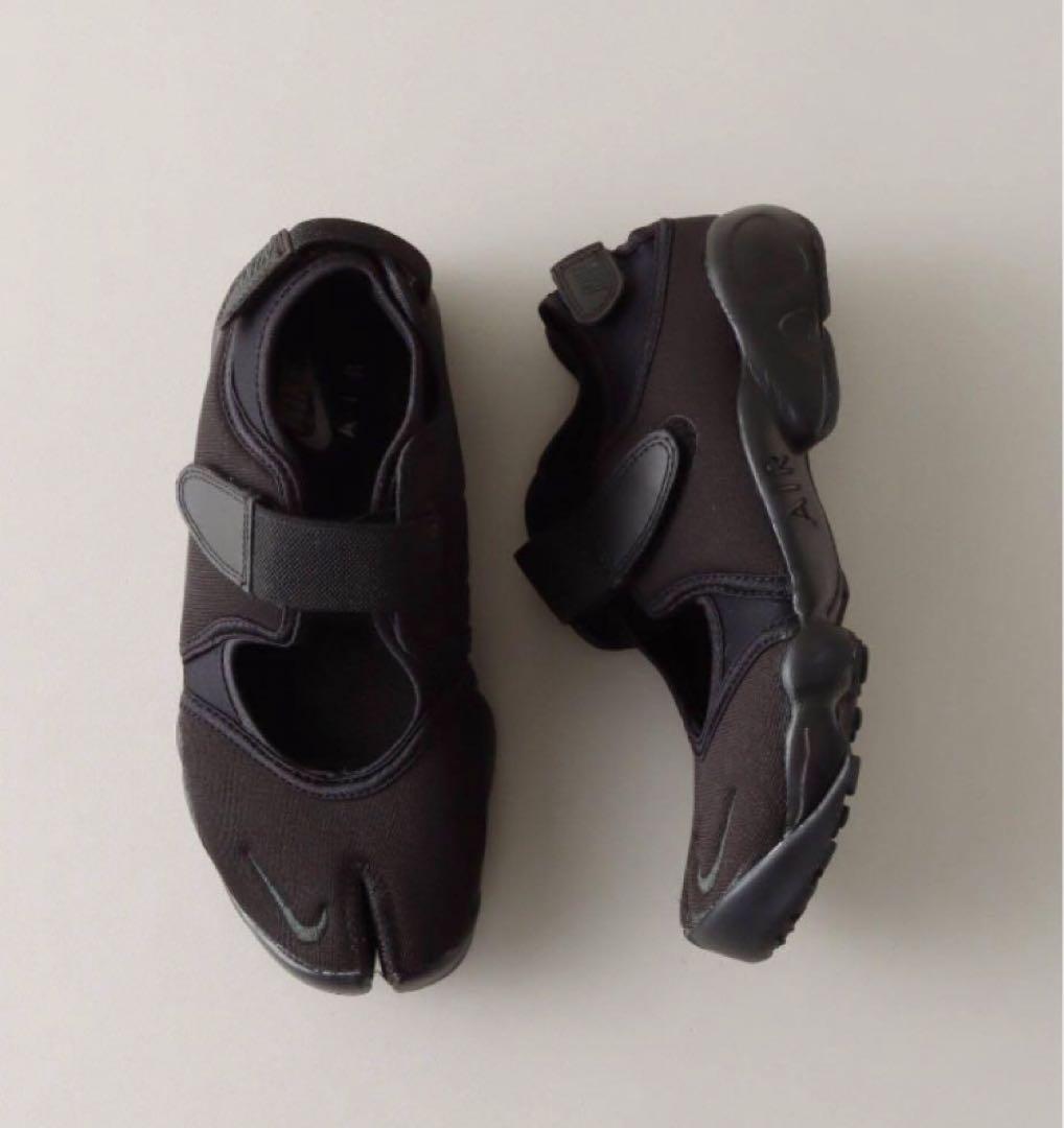 【美品】NIKE WMNS AIR RIFT BLACK-BLACK