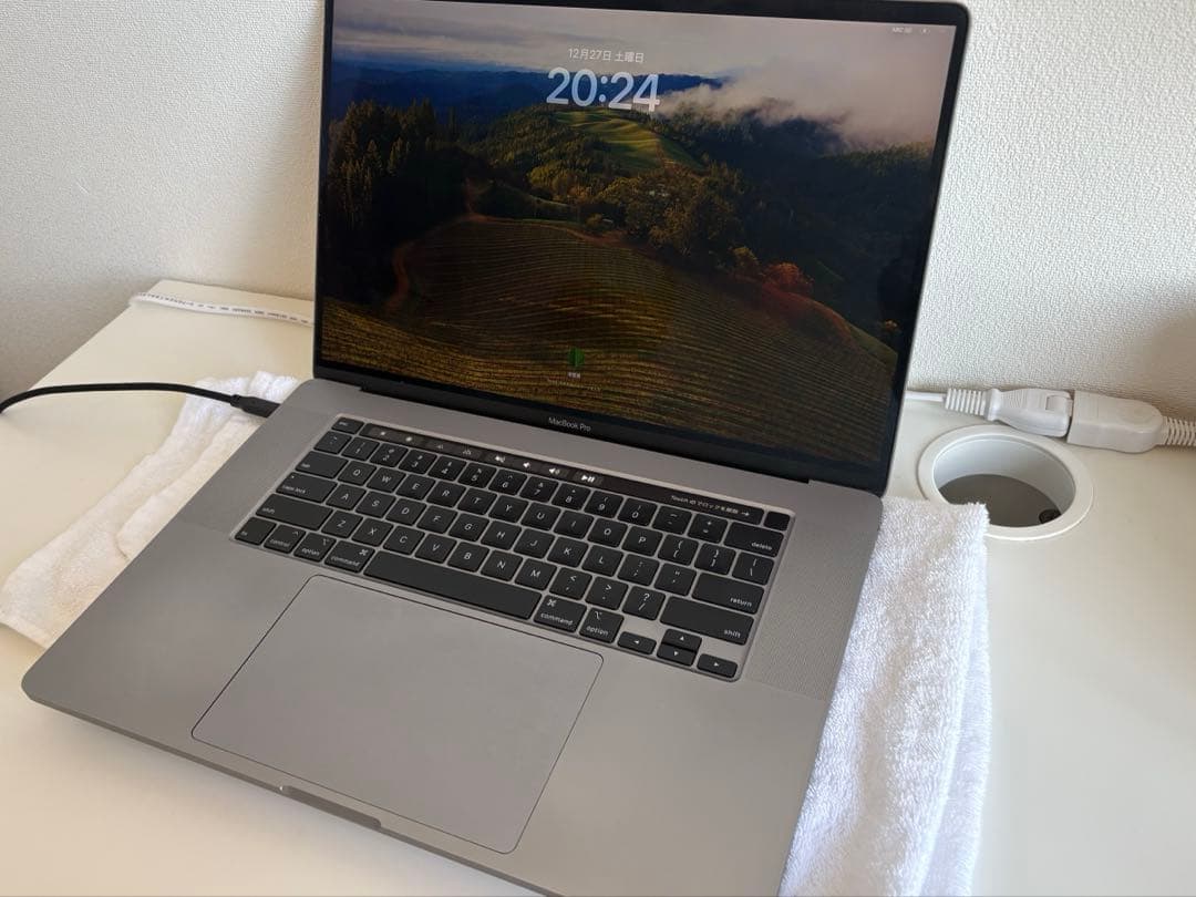 【USキー】Macbook Pro 16インチ 64GB スペースグレー