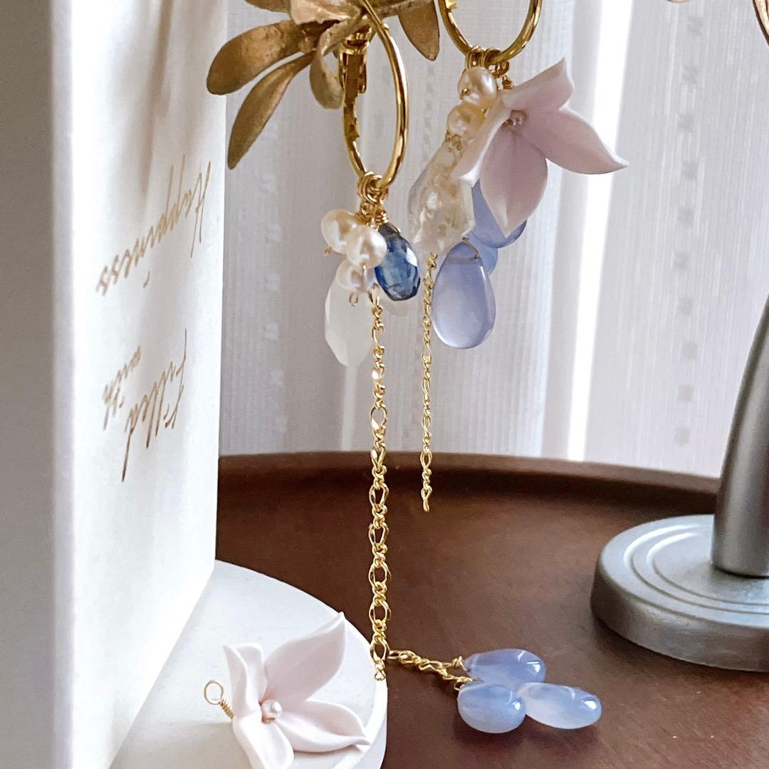 白妙◆ブルーカルセドニー×ブルームーンストーン×カイヤナイトピアス✧リリー