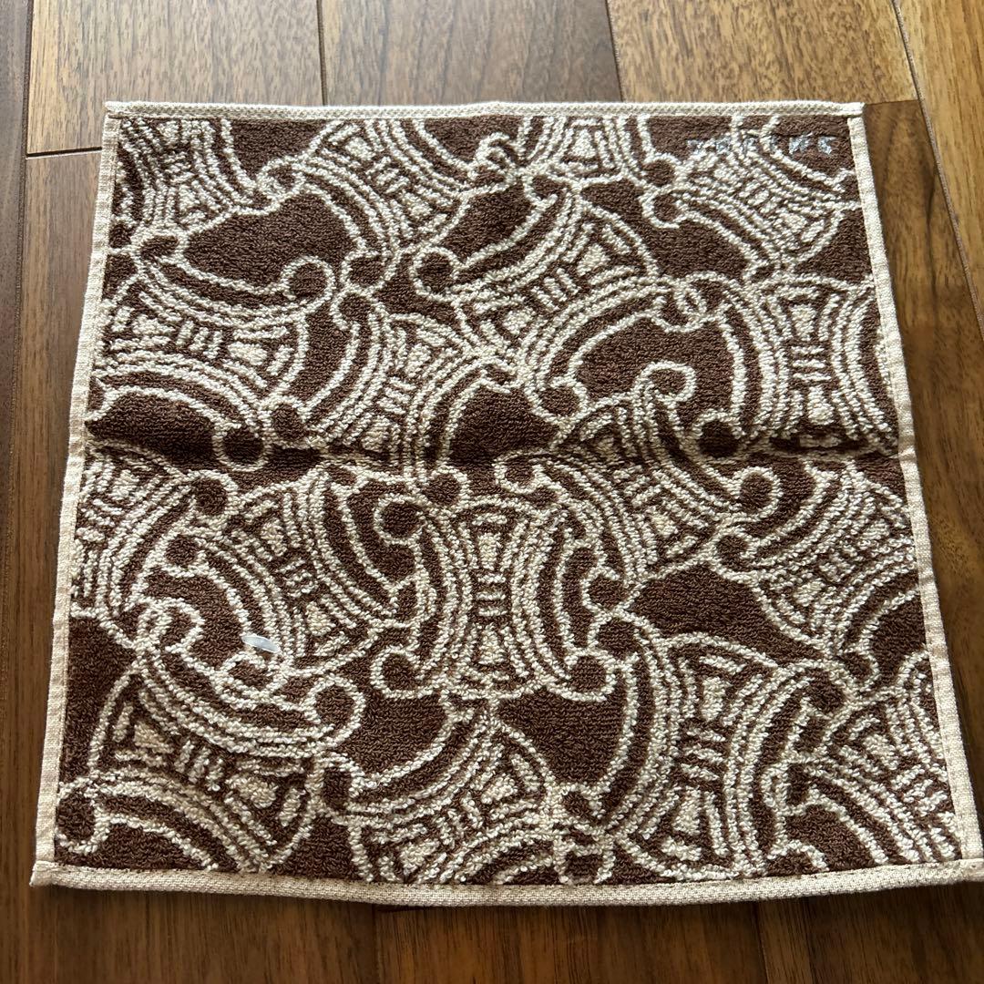 【nao】新品　セリーヌ　マカダム柄　ハンドタオル　タオルハンカチ　4枚