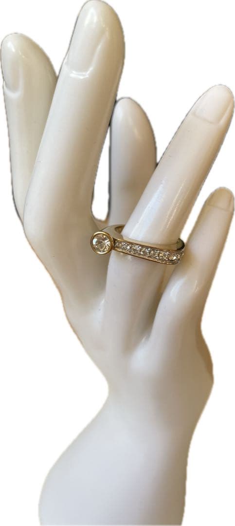 美品◆スワロフスキー アレンジ自在キラキラ輝きリング3点ゴールド色 指輪 10号