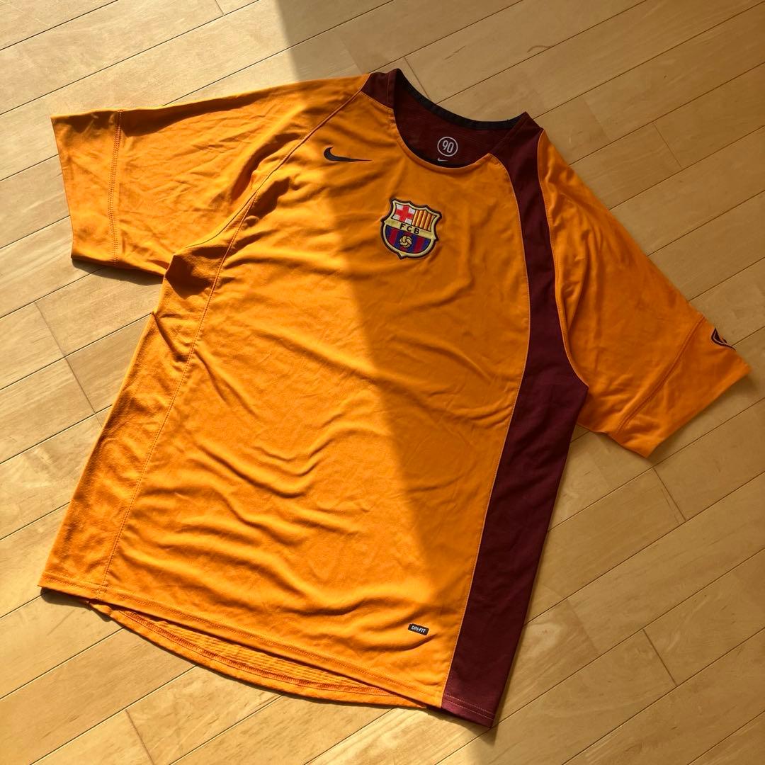Nike FC Barcelona トレーニングウェア　ウォームアップシャツ　M