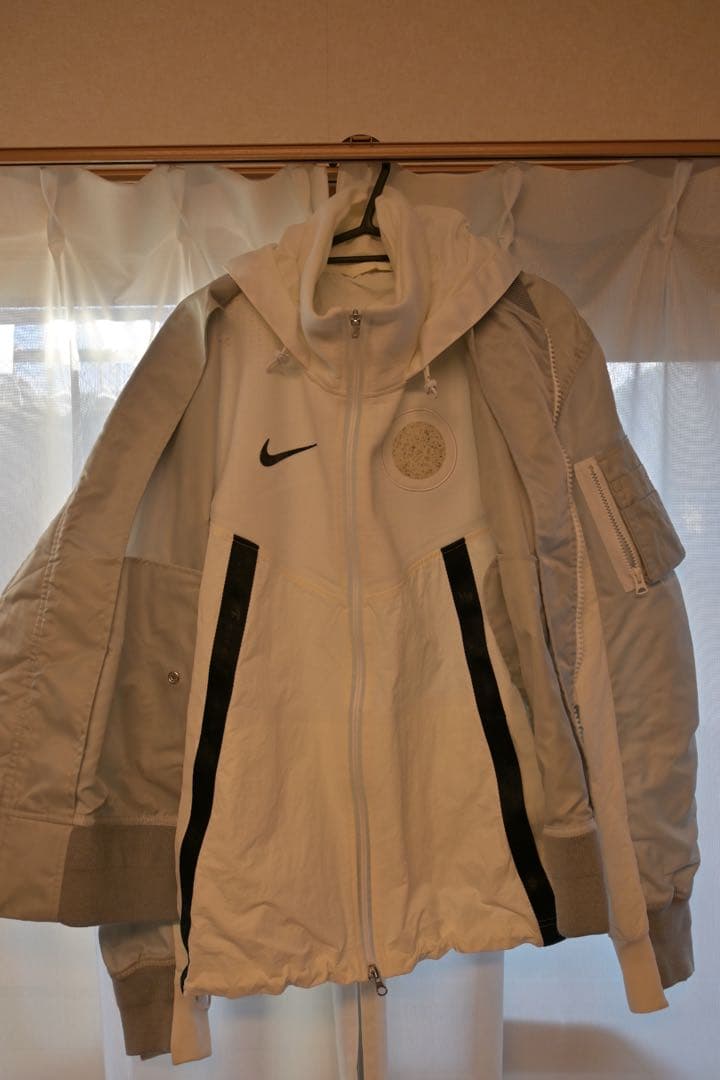 nike SACAIボンバージャケット nike SACAIジョガーパンツ