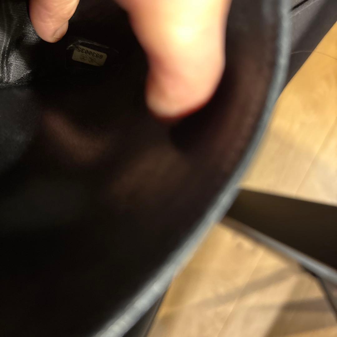 シャネルキャビアスキン2つ折り財布