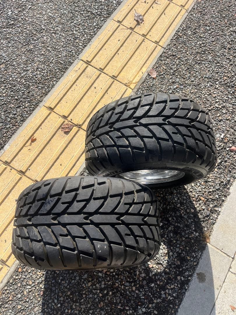 今だけ！7cmスペンサー付き。キャノピー2スト用タイヤとホイールセット