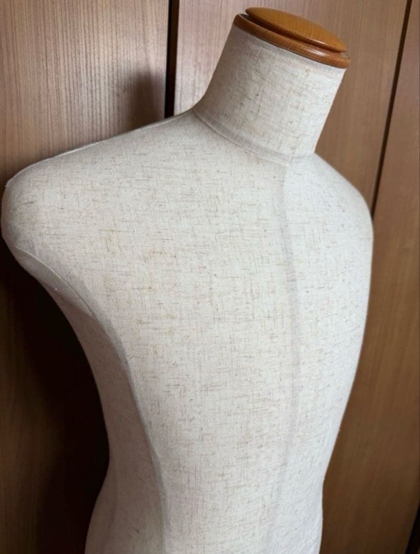 トルソー 男性 メンズ 木製ベース付き マネキン