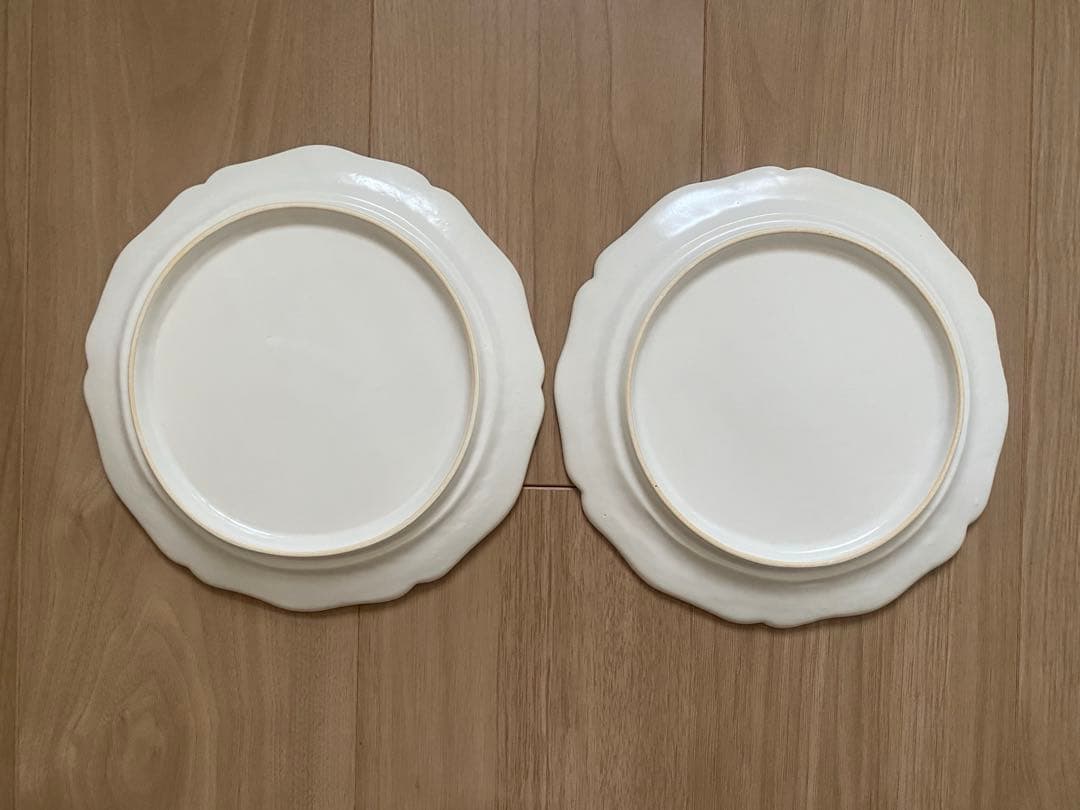 【Hanada】花リムプレート2枚、箸置き4個、ミルクピッチャー　セット