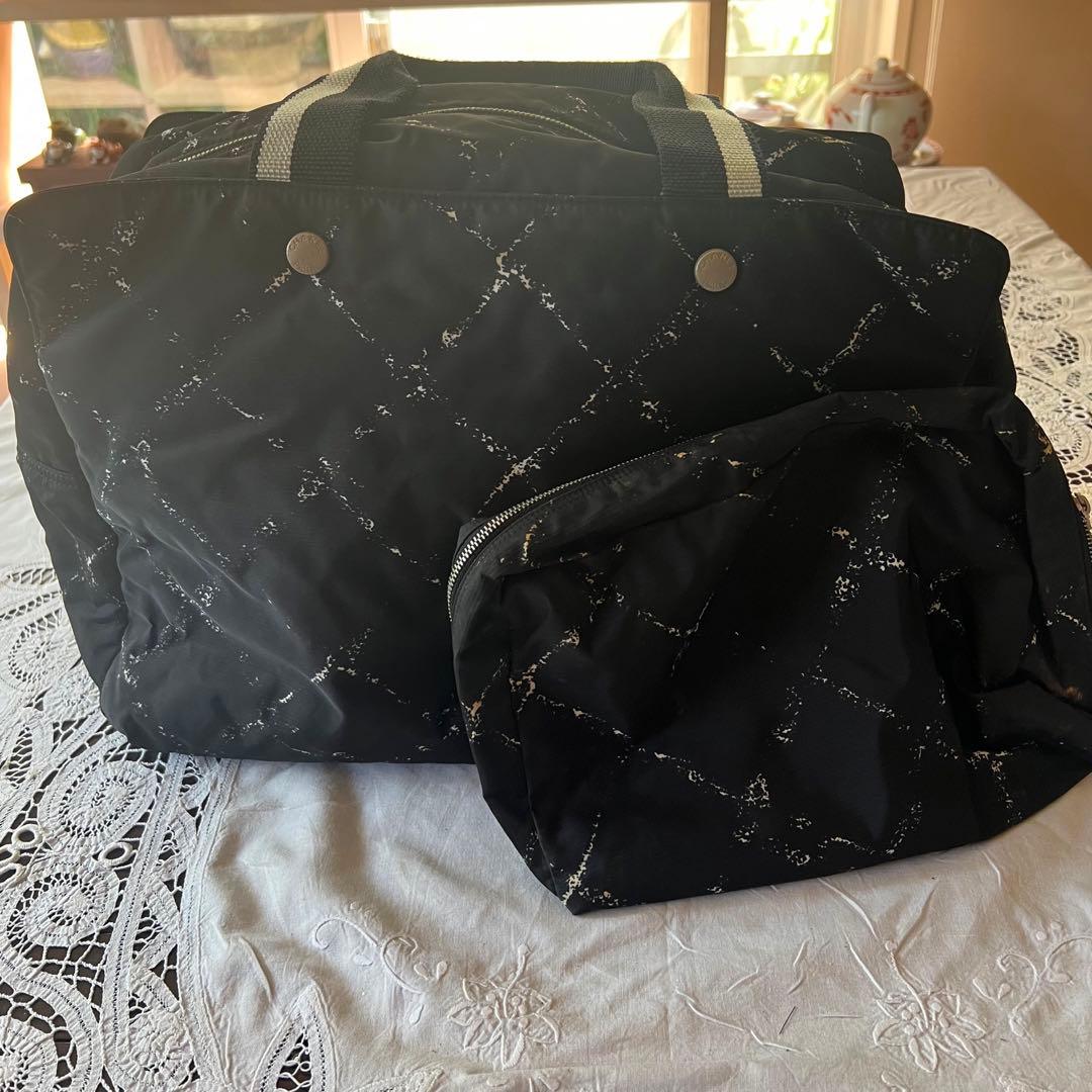 OLD CHANEL トラベルライン　ナイロン　トートバック　ポーチ付き