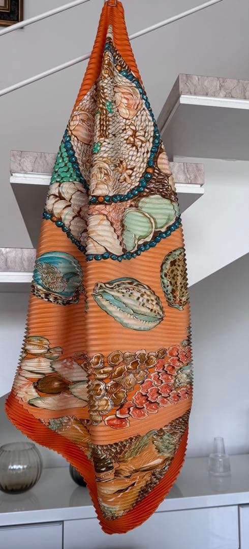 エルメスHERMES プリーツスカーフ Rocaille カレ90