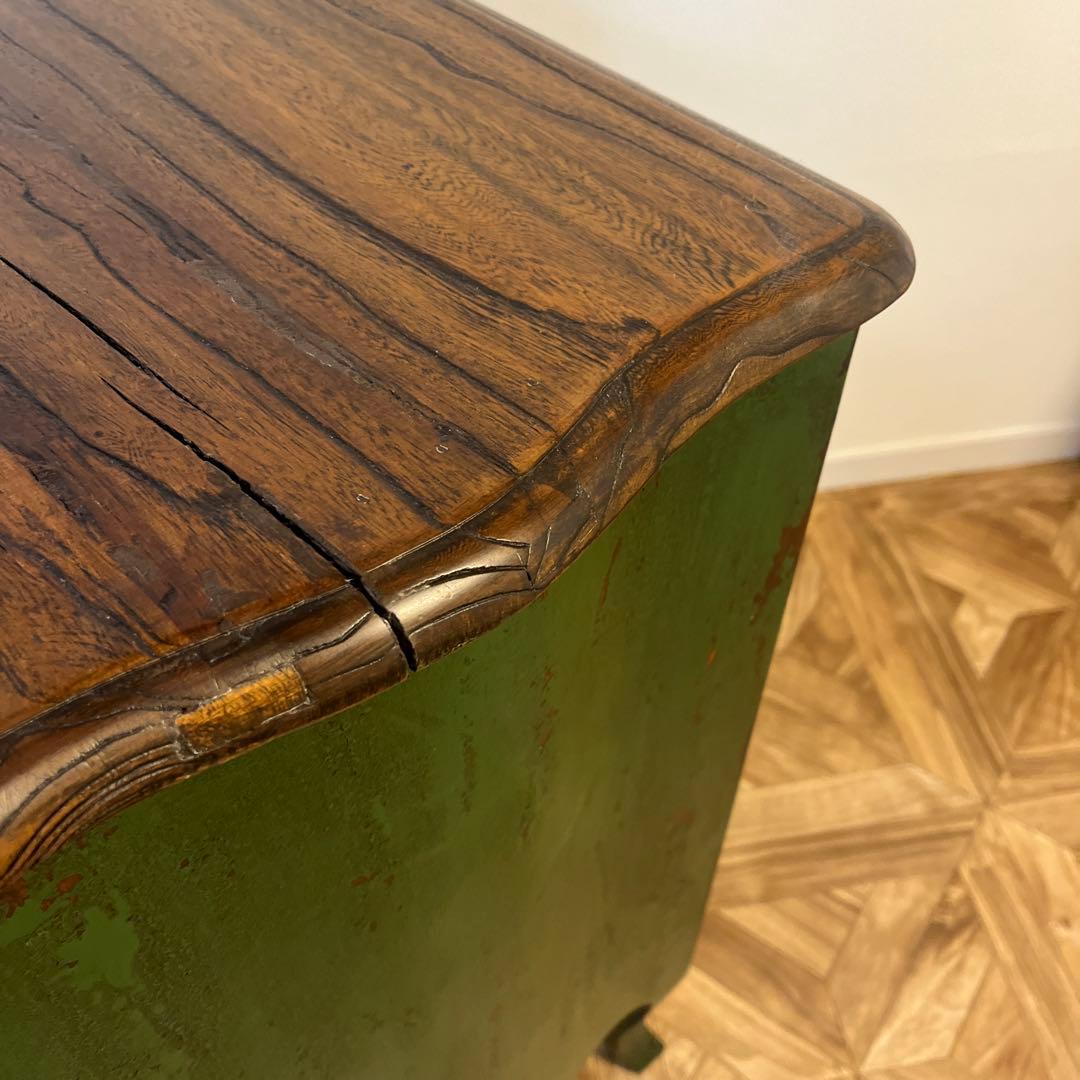 緑の木製サイドテーブル　アンティーク