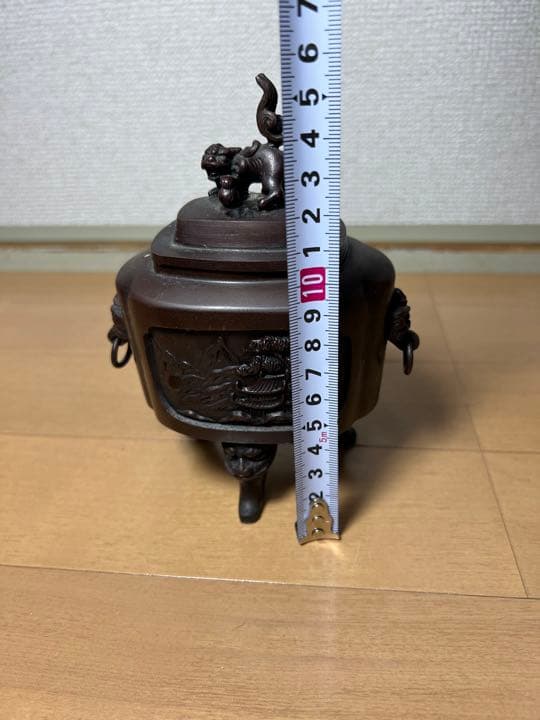 743銅製　獅子香炉