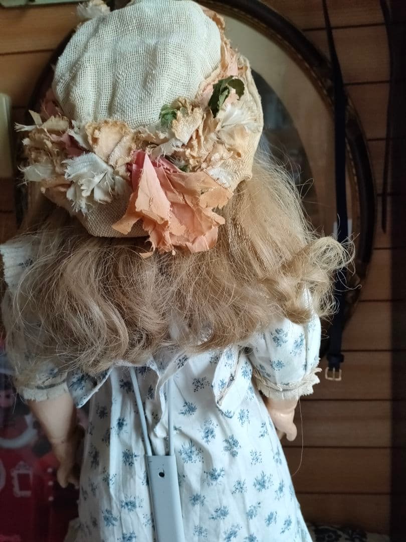 ☆　ニャ太郎 　 アンテーク ☆フランスビスクドール