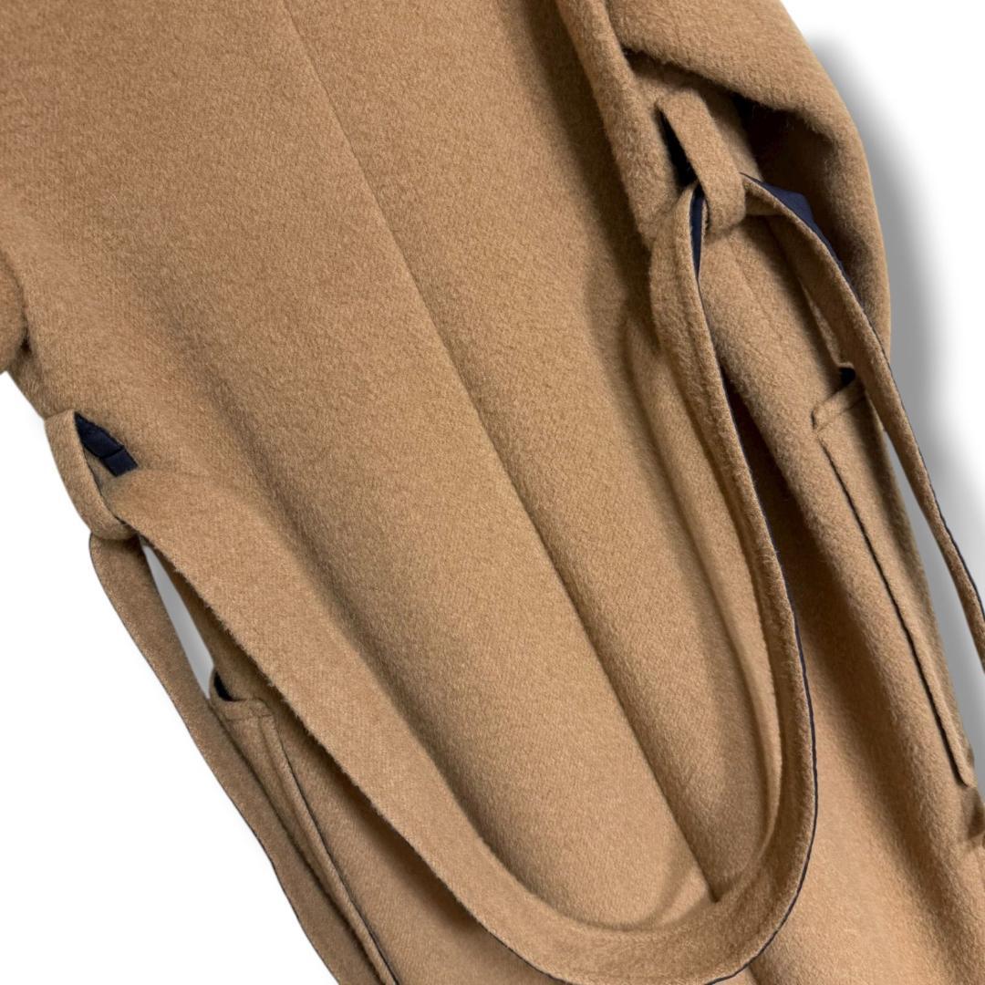 ベビーキャメル(らくだ)100%お素材 マディソンブルー ベルト付きガウンコート