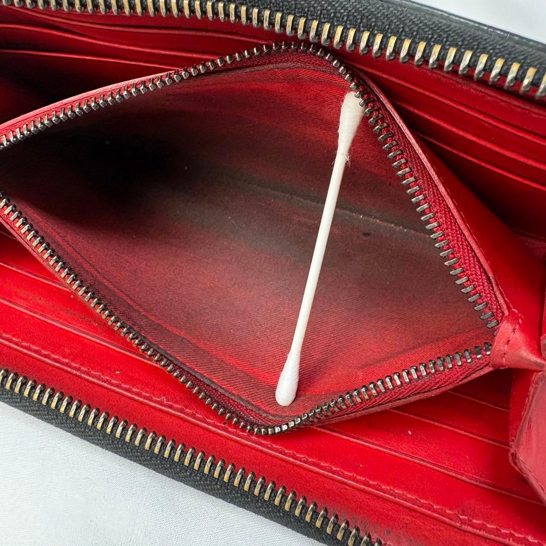 クリスチャンルブタン　長財布　ラウンドファスナー　ブラック