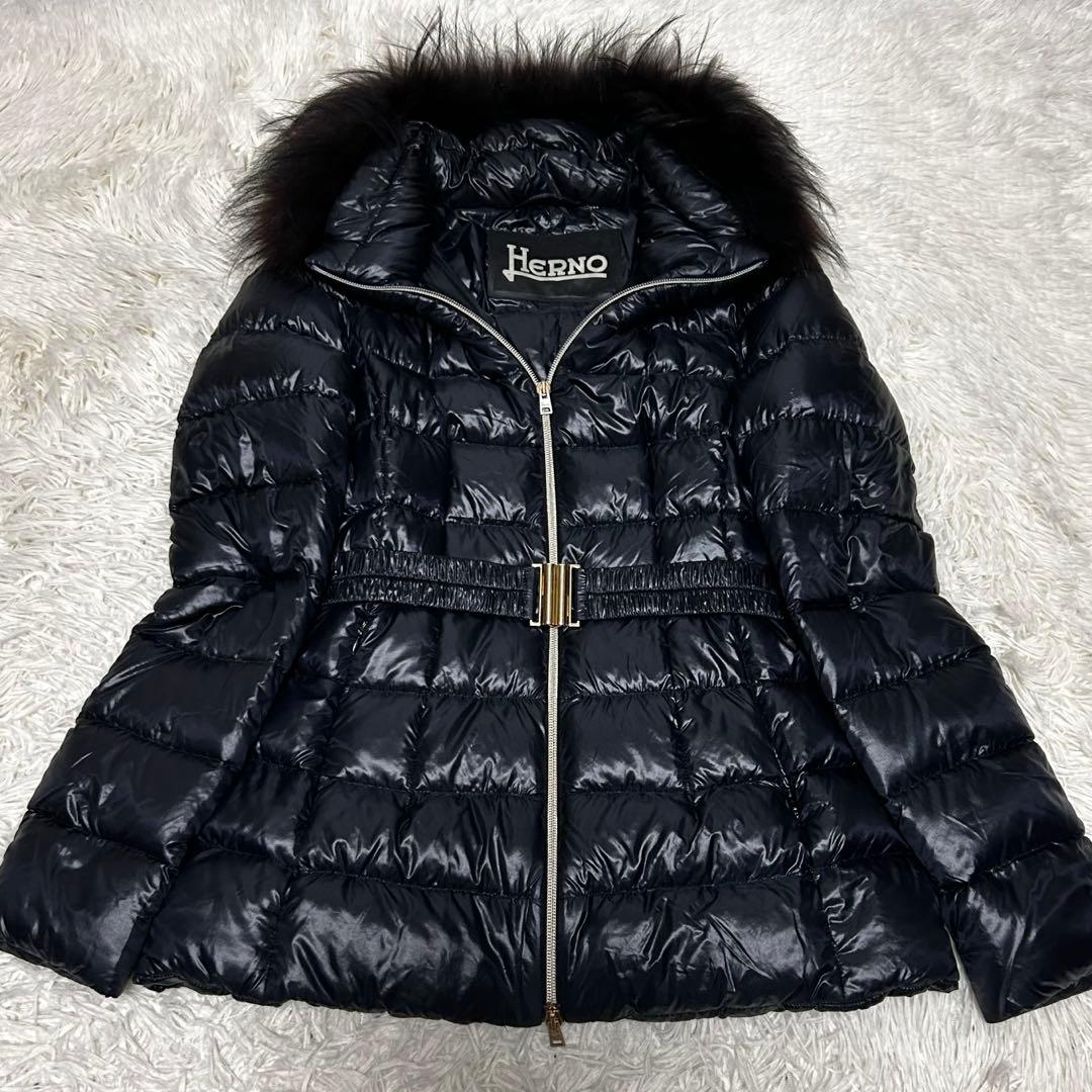 美品　HERNO ヘルノ　ダウンジャケット　ベルト　ファー付き　42 ネイビー