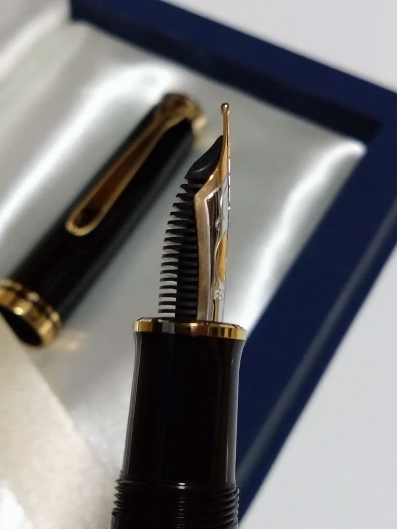 PELICAN ペリカン スーベレーン M800 青縞 ペン先 18C M