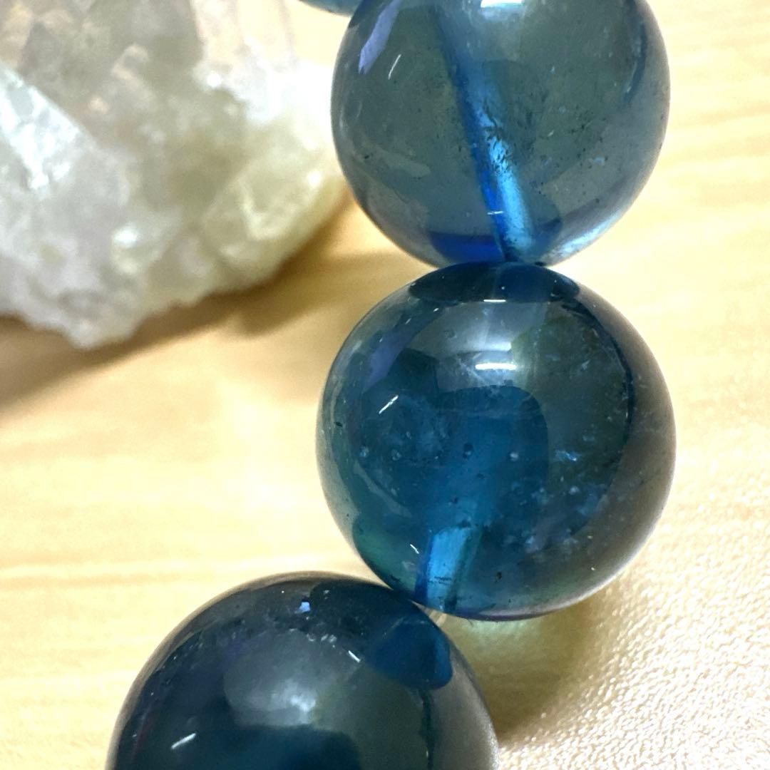 サンタマリアアクアマリンブレスレット ディープカラー 最高グレード