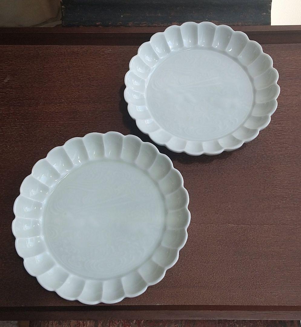 作家もの 白磁 13cm取り皿 二枚セット 波兎