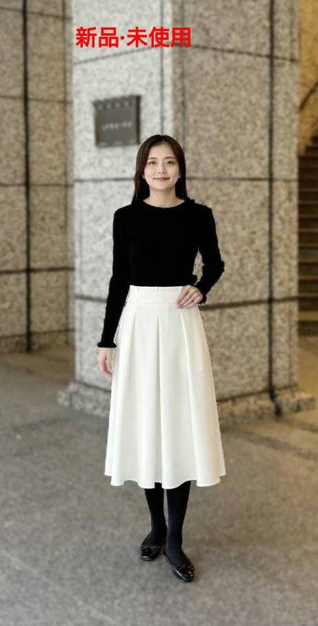 【新品·未使用】M-PREMIER タックデザインフレアスカート