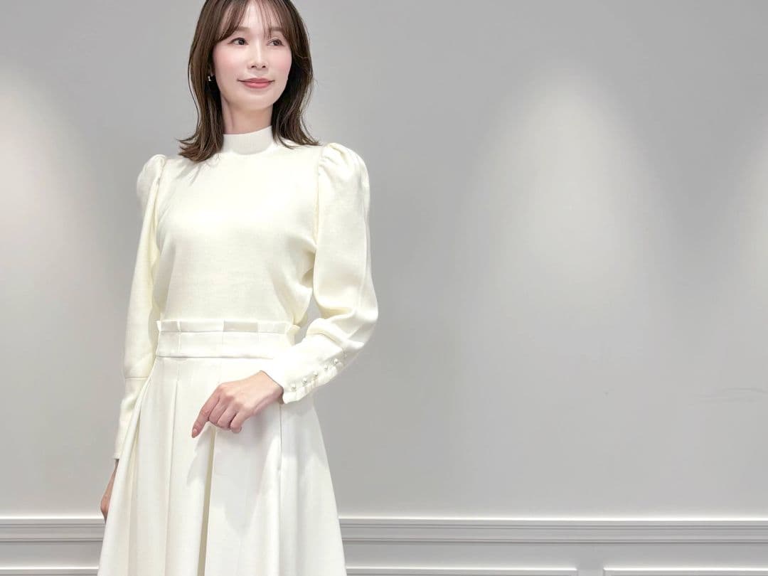 【新品·未使用】M-PREMIER タックデザインフレアスカート