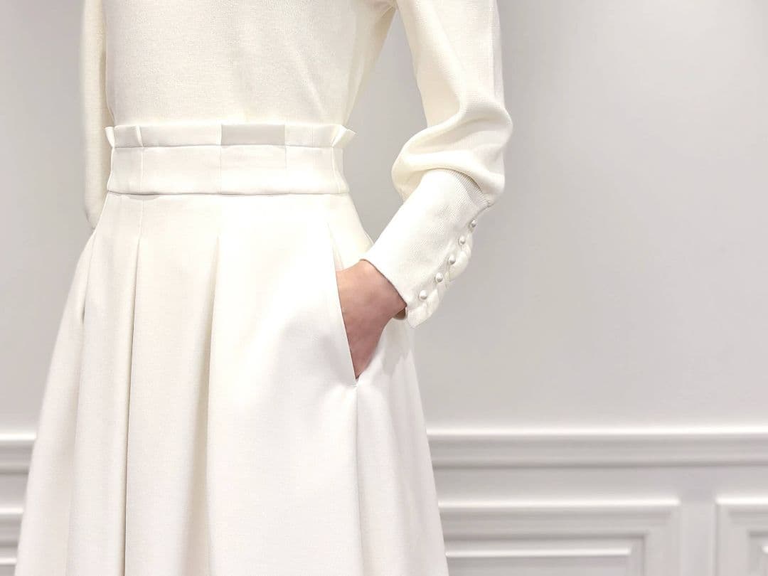 【新品·未使用】M-PREMIER タックデザインフレアスカート