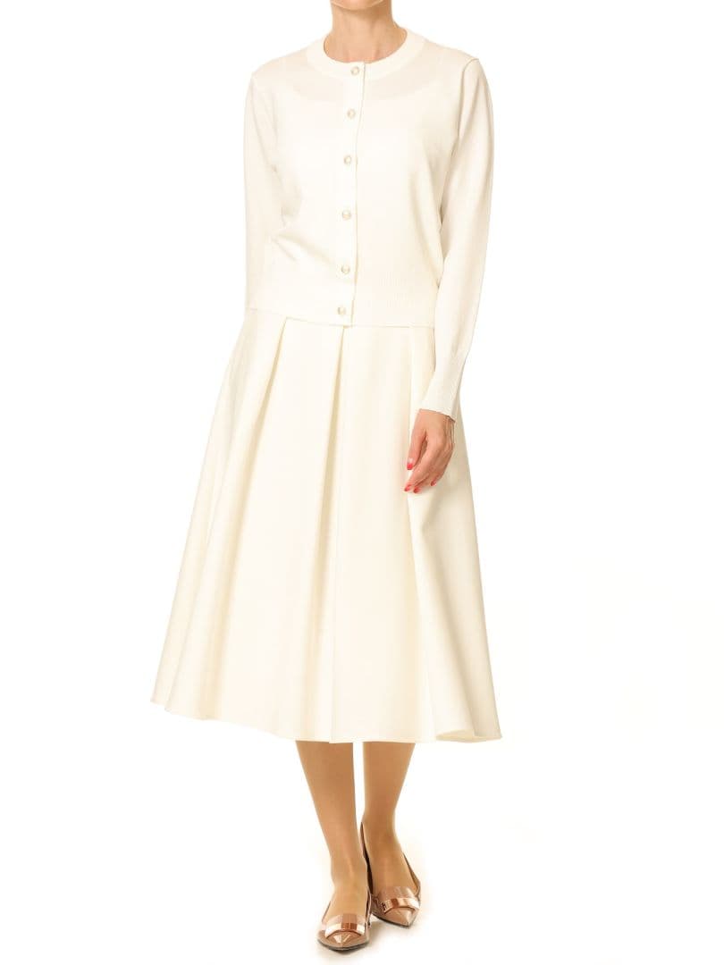 【新品·未使用】M-PREMIER タックデザインフレアスカート