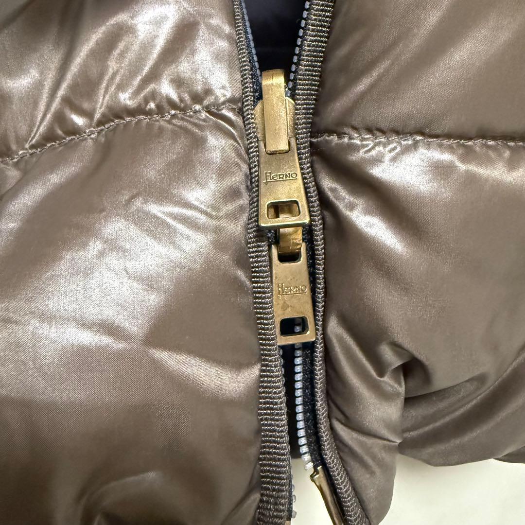 美品 HERNO ヘルノ リバーシブル ダウンベスト ブラック×グレージュ 40
