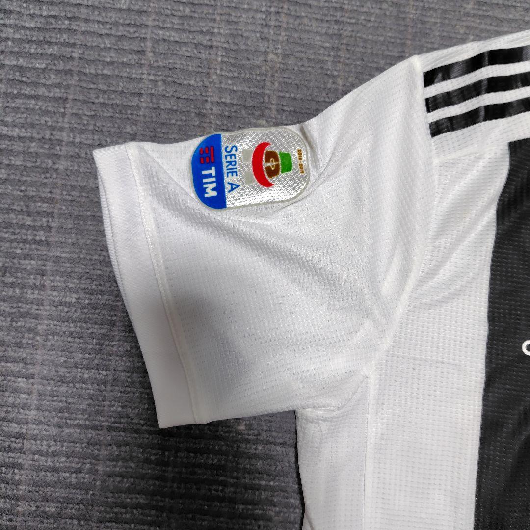 クリスティアーノ·ロナウド・ユベントス・ユニフォーム