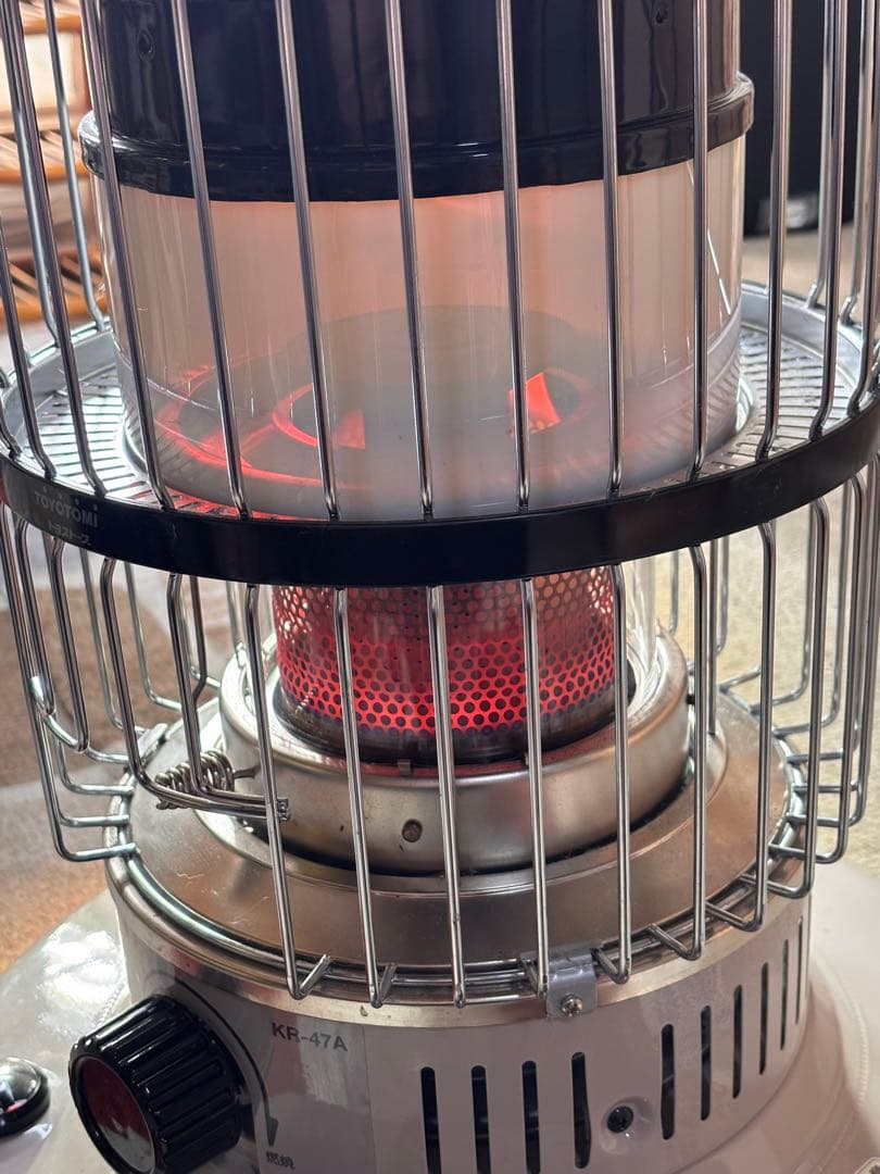 トヨトミ石油ストーブ　KR-47A 21年製