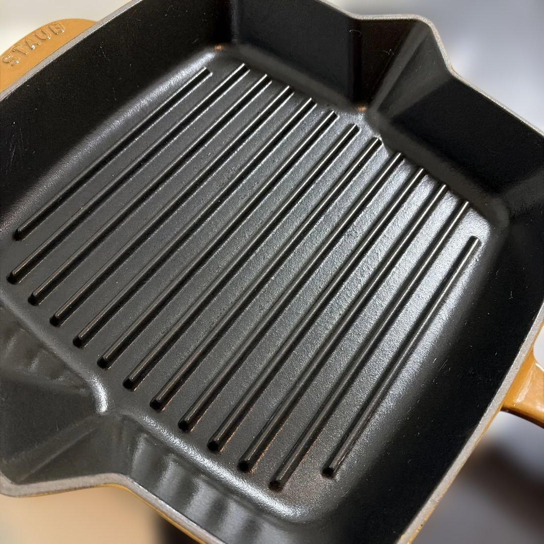 STAUB アメリカングリル　マスタード　26cm
