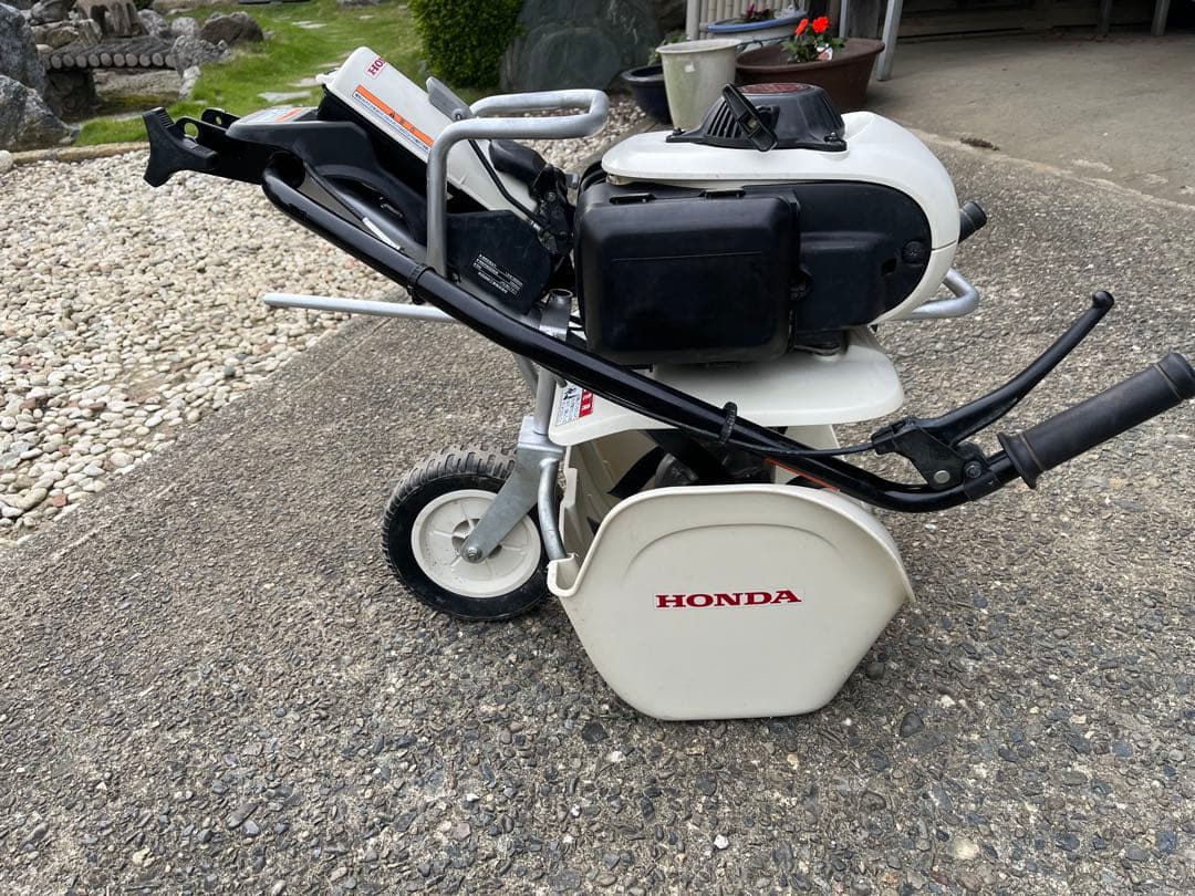 耕運機　管理機　ホンダピアンタFV200 ケース•抵抗棒付、整備済　送料込み