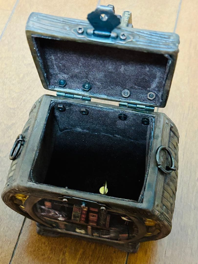 【激レア】風と共に去りぬオルゴール＋本棚で眠る猫ちゃんオルゴールセット　白夜行