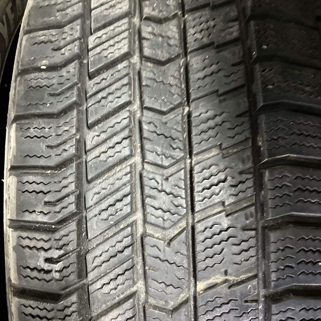 スタッドレスタイヤ185/60r15
