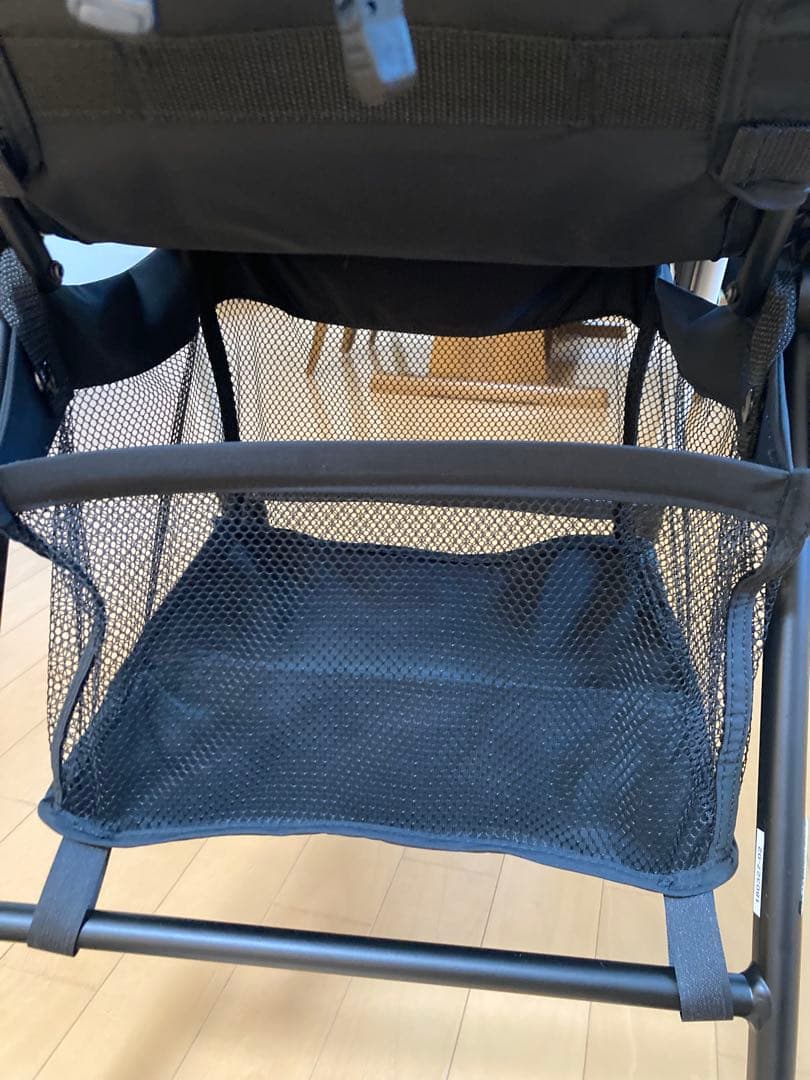 極美品　軽量3.２キロ　ベビーカー B型　Richeii カルガループラスRS