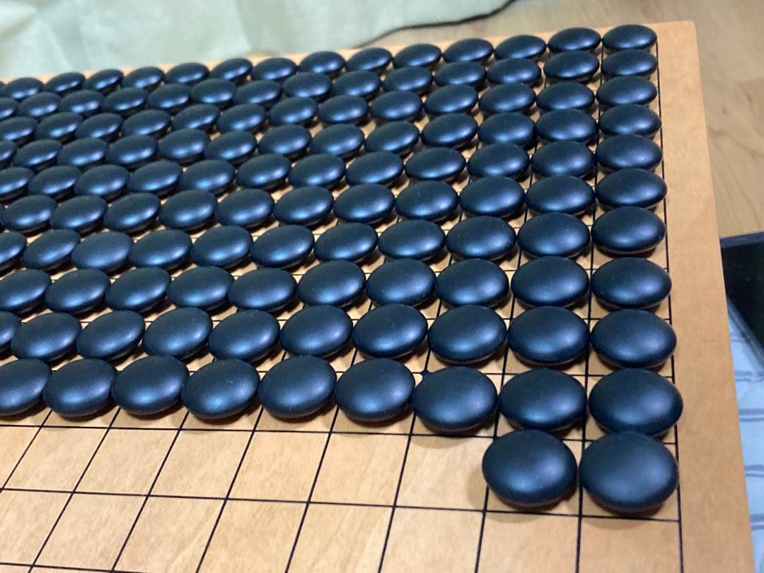 【美品】【再値下げ】　蛤碁石181個　那智黒石182個　35号　欅碁笥セット