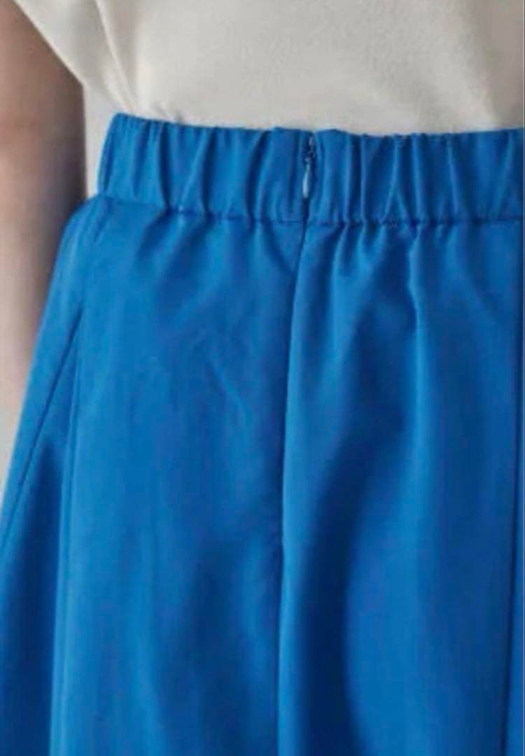 アドーア★おまとめ★白ウールカシミアプルオーバーとブライトグログランスカート