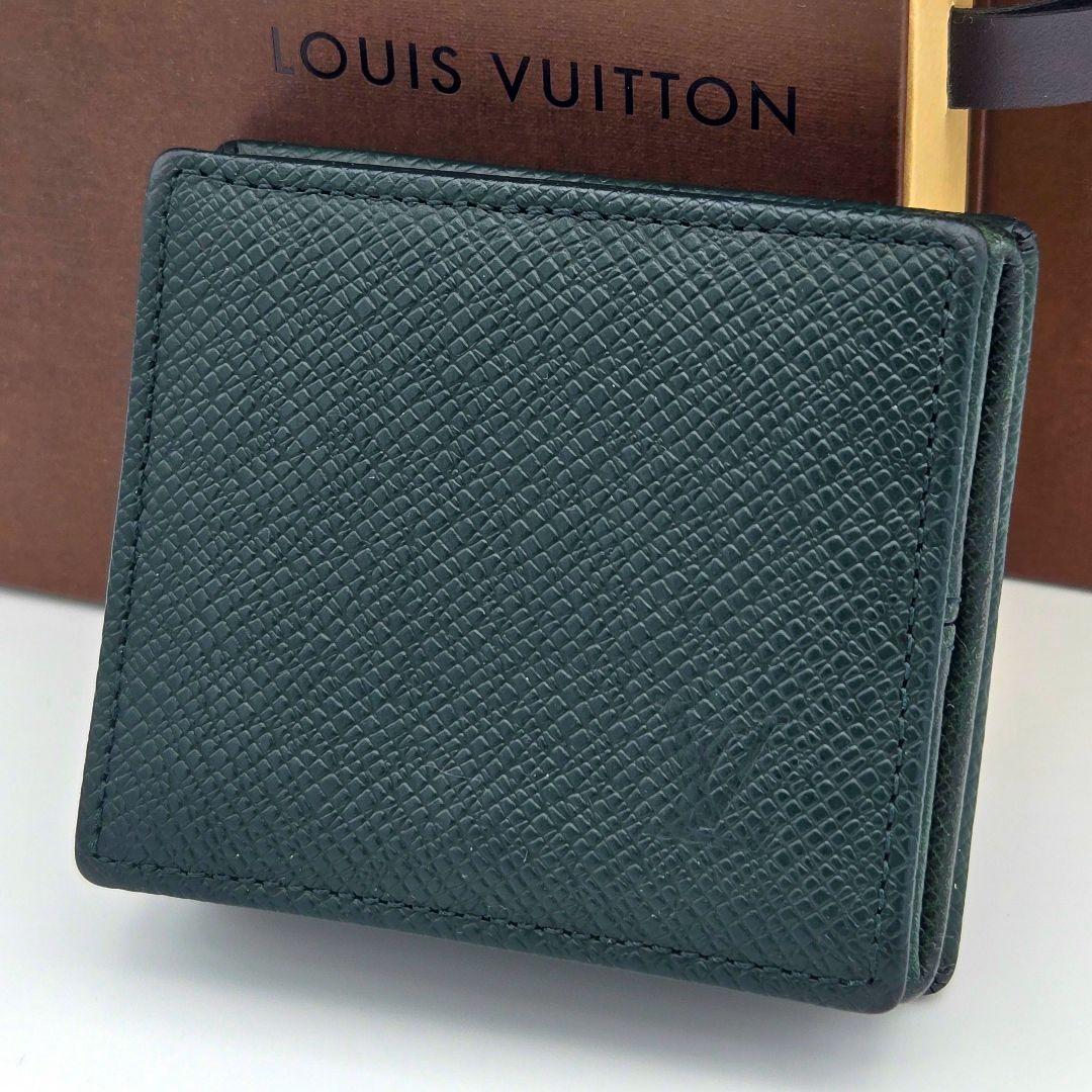 【美品】ルイヴィトン タイガ ポルトモネ ボワット 小銭入れ グリーン 緑