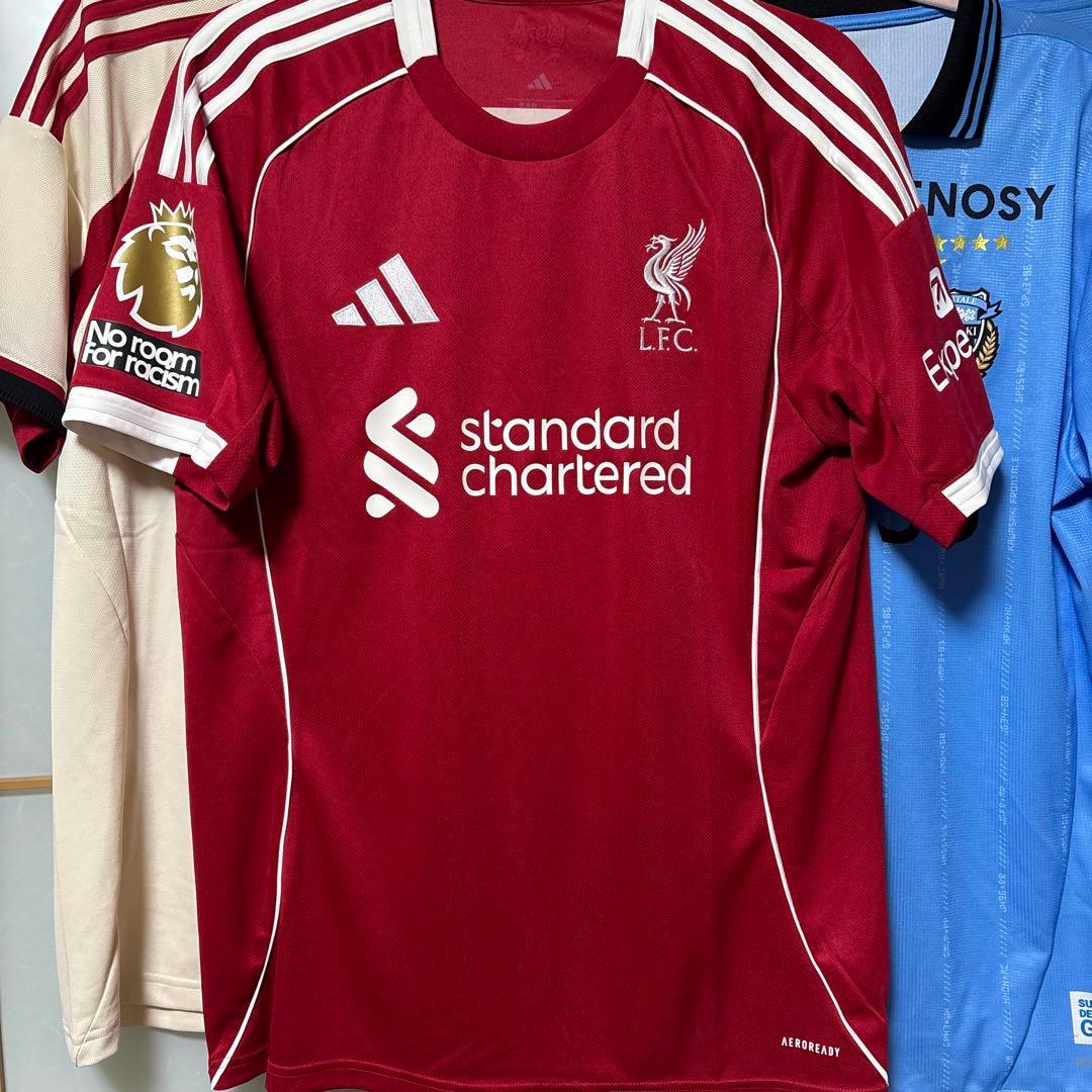25/26 リヴァプール　ユニフォーム　ケルケズ
