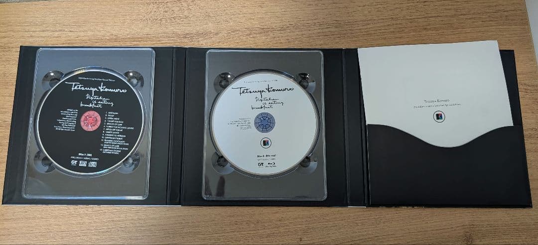 digitalian is eating breakfast　小室哲哉