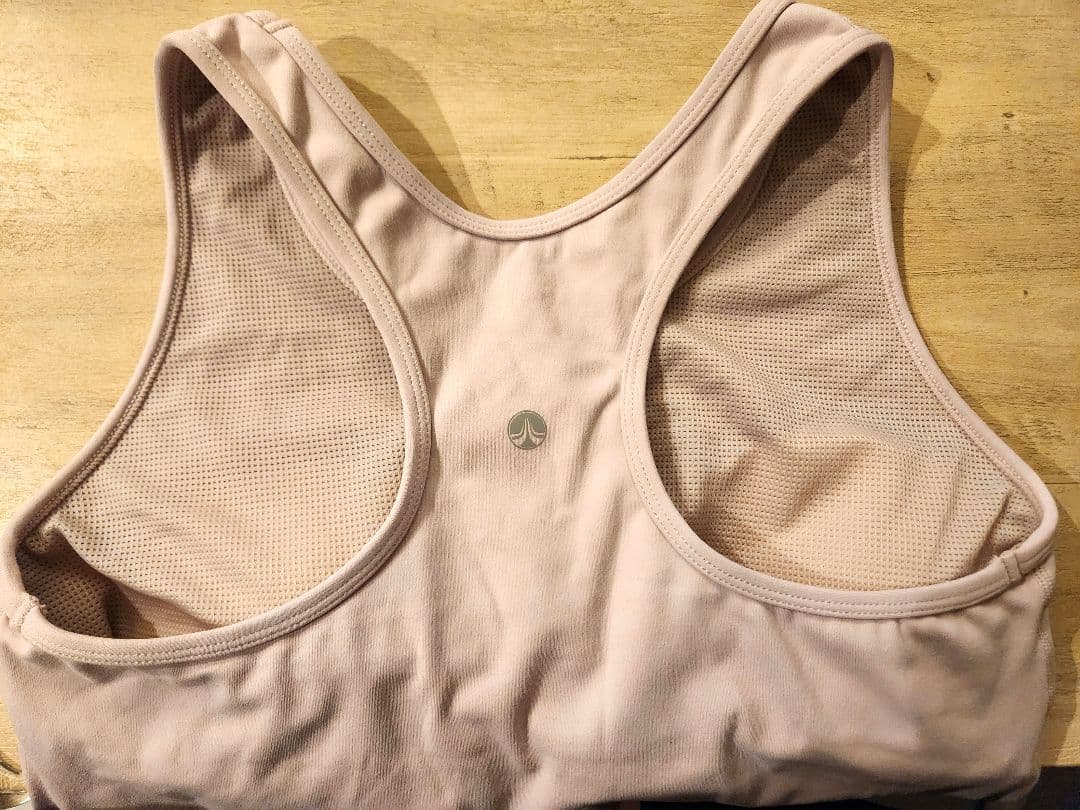 【美品】SUKALA ヨガウェア 上下セット ホットヨガ LAVA