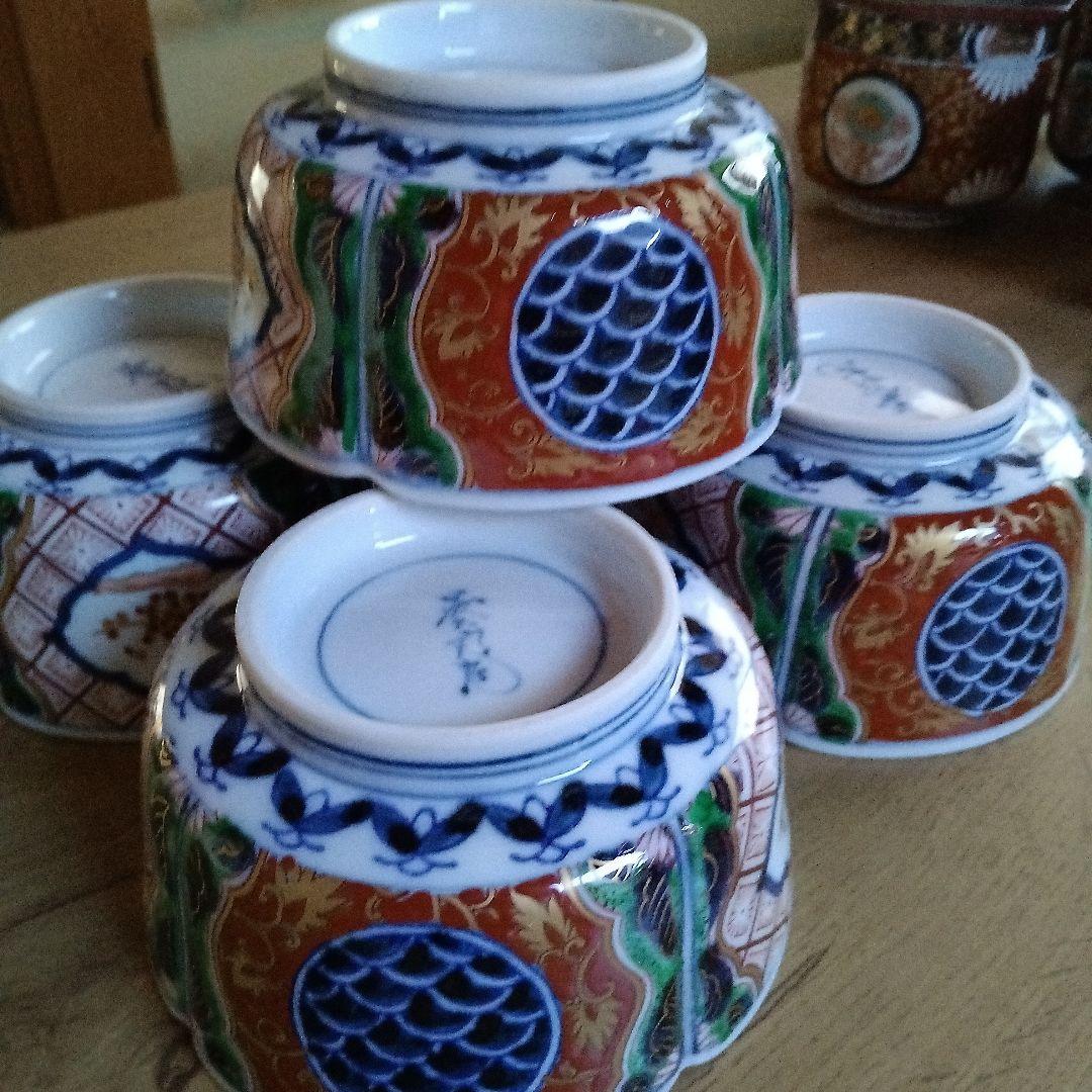 有田焼藤太郎窯　手描き　四方割　木甲丸紋　中鉢、小丼、金彩古伊万里5個