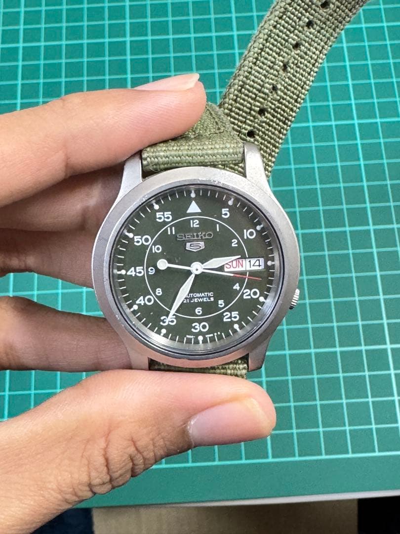 SEIKO 5 SNK80K2 セイコーファイブ ミリタリー グリーン