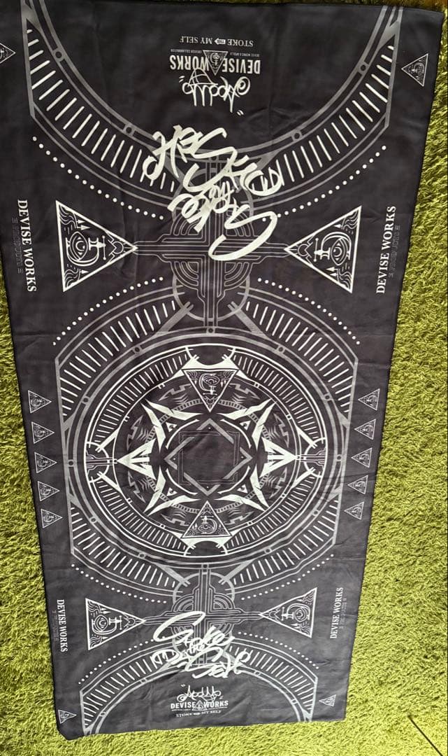 未使用品　DEVISE WORKS NEW紋章　コット用ビッグタオル