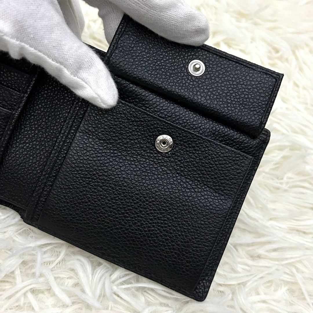 【未使用級】新型RFID PRADA シボ革 二つ折り財布
