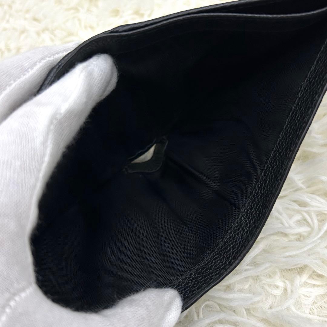 【未使用級】新型RFID PRADA シボ革 二つ折り財布