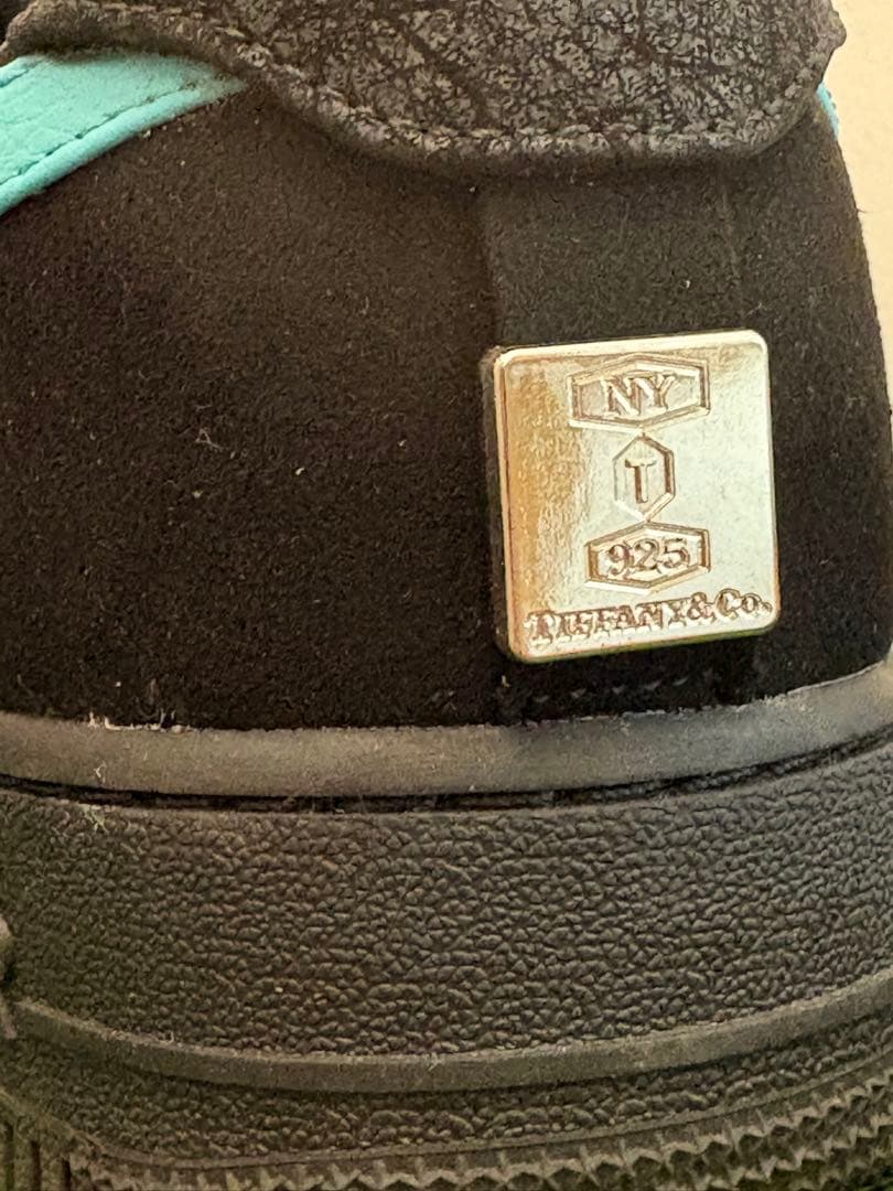 Nike Air Force 1 ブラック/ティファニーブルー